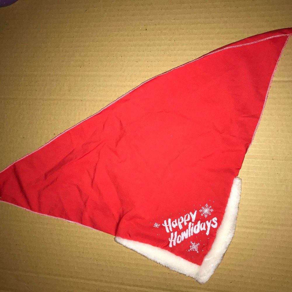 Happy Howlidays red w/white faux fur dogkerchief